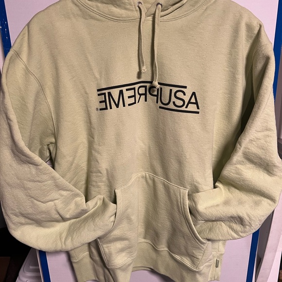 Supreme Light Green Hoodie - Picture 1 of 4
